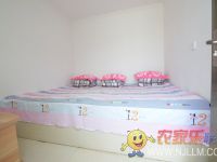 喇叭沟门卢玉红农家院