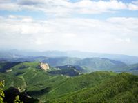 喇叭沟门卢玉红农家院