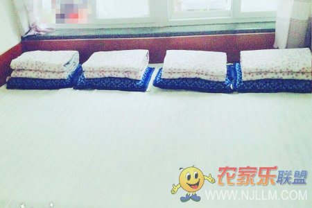 兴城海滨靓典农家院