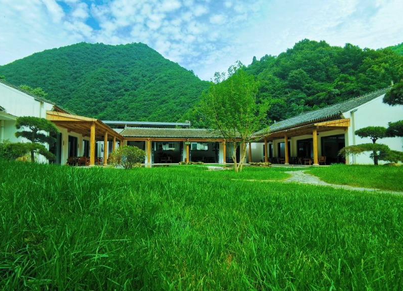 耿峪沟香山·悦庐民宿