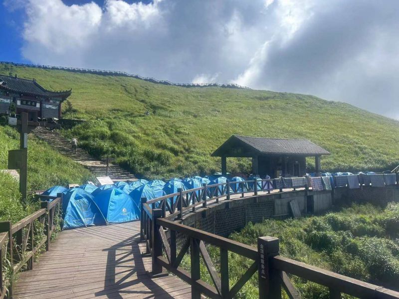 武功山金顶帐篷民宿-