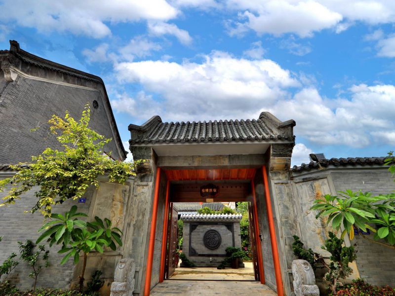 芒市良瑾民宿-