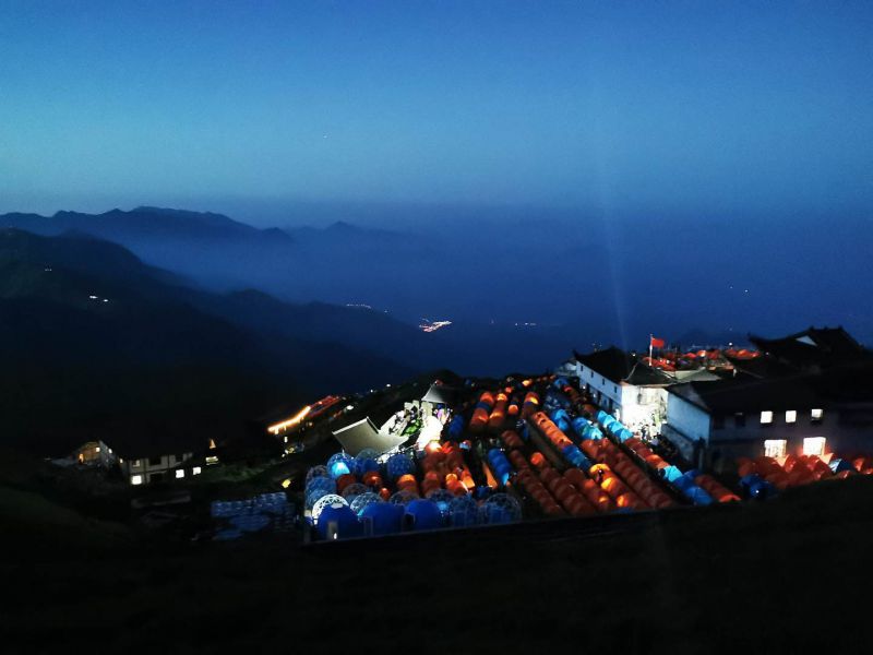 武功山金顶星缦帐篷民宿-