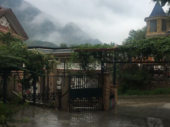 蓟县九山顶惠风山庄-